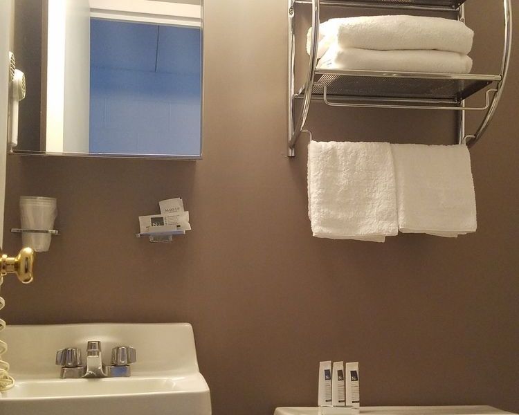 Hotel Photo 12