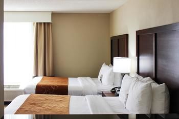 Photo of Holiday Inn Express & Suites - Atlanta - Tucker Northlake, an IHG Hotel