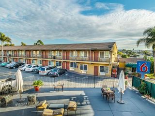 Фото отеля Motel 6-San Diego, CA - Southbay