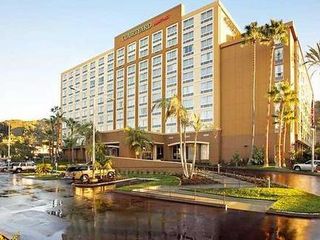 Фото отеля Courtyard by Marriott San Diego Mission Valley/Hotel Circle