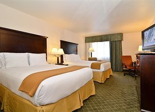 Фото отеля Holiday Inn Express Mira Mesa San Diego, an IHG Hotel