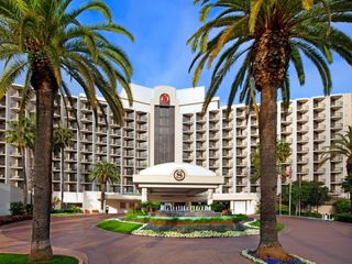 Фото отеля Sheraton San Diego Hotel & Marina