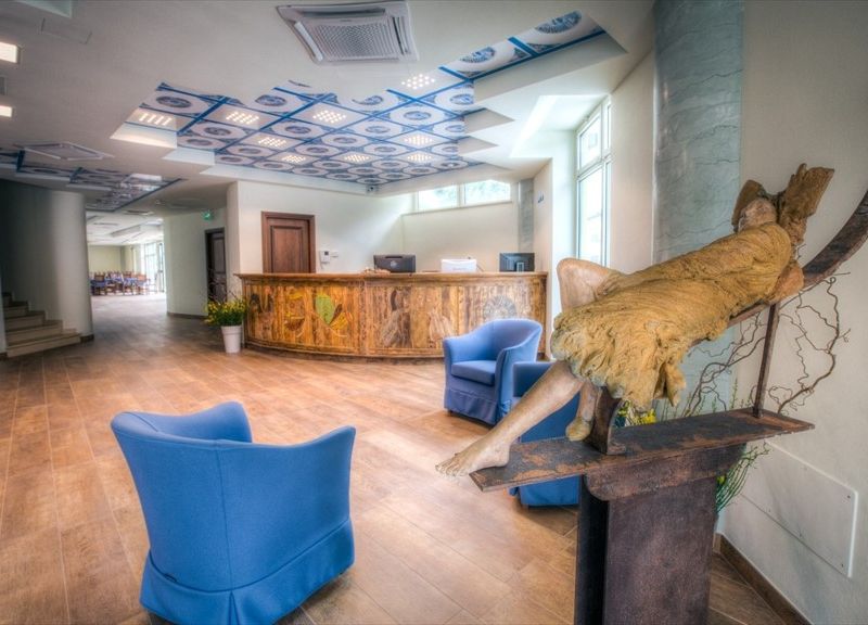Hotel Photo 8