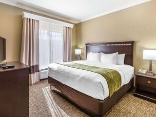 Hotel pic Comfort Suites Houston IAH Airport - Beltway 8