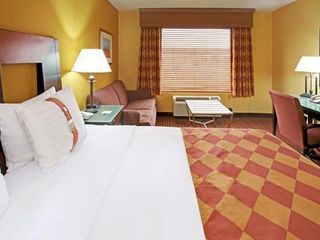Фото отеля Holiday Inn Houston Intercontinental Airport, an IHG Hotel