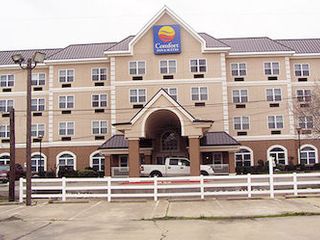 Hotel pic Quality Inn & Suites I-35 E/Walnut Hill