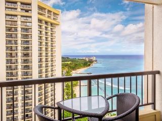 Hyatt Regency Waikiki Beach Resort & Spa