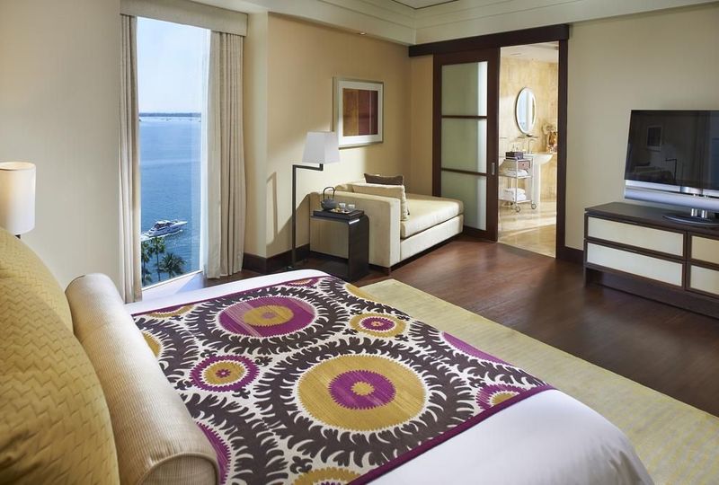 image of hotel Mandarin Oriental Miami