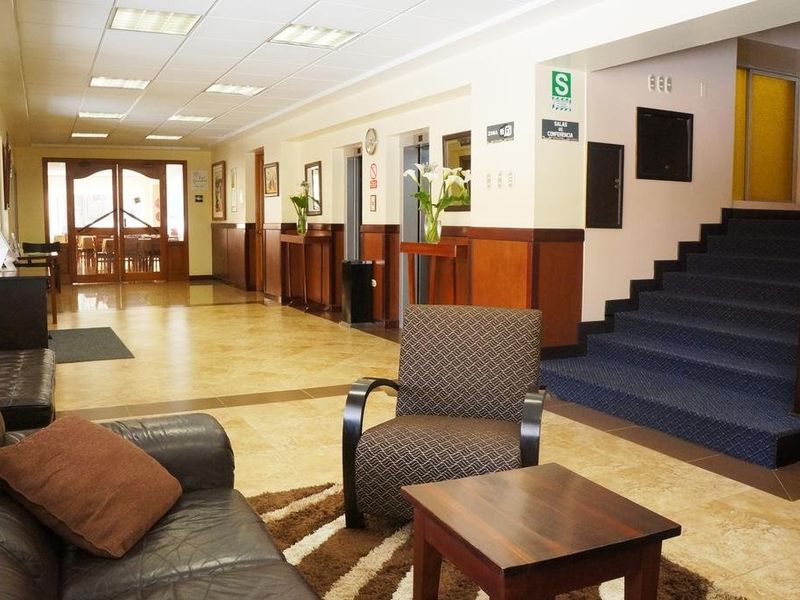 Hotel Photo 6