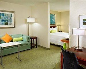 SummitSuite Pittsburgh Airport Robinson Township United States