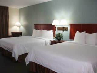 Hotel pic Club Hotel Nashville Inn & Suites