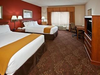 Фото отеля Holiday Inn Express Nashville Airport, an IHG Hotel