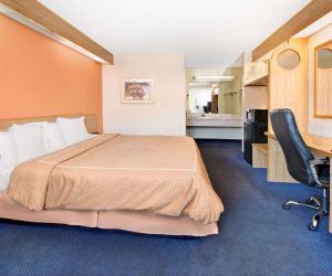 Days Inn by Wyndham Charlotte Northlake Charlotte United States