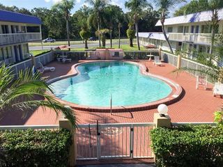 Фото отеля Motel 6-Daytona Beach, FL - Speedway