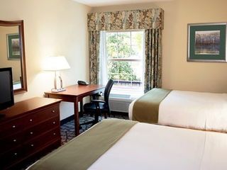 Фото отеля Holiday Inn Express Hotel & Suites Jacksonville East, an IHG Hotel