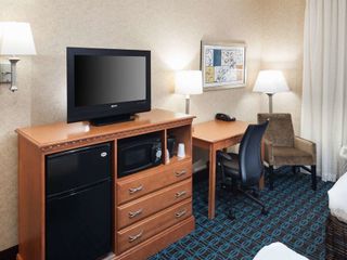 Hotel pic Fairfield Inn & Suites Jacksonville Butler Boulevard