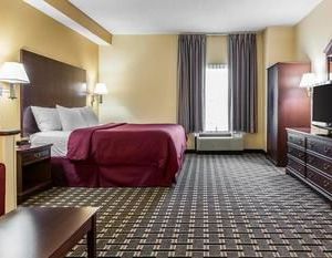 Clarion Inn & Suites Northwest Brownsburg United States