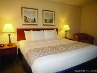 Hotel pic La Quinta Inn by Wyndham Indianapolis Airport Executive Dr