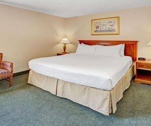 Ramada by Wyndham Indianapolis Airport Indianapolis United States