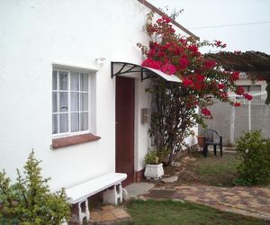 LOWRY COLE AVENUE  SELF CATERING Bloubergstrand South Africa