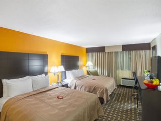 Hotel pic Quality Inn & Suites Cincinnati Downtown