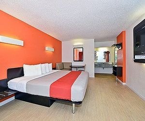 Motel 6 Albany Airport Colonie United States