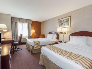 Фото отеля Travelodge Inn & Suites by Wyndham Albany
