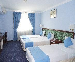 NearBy Hotel