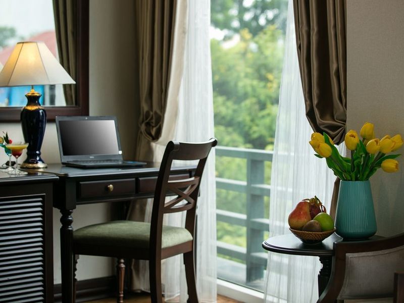 Hotel Photo 12