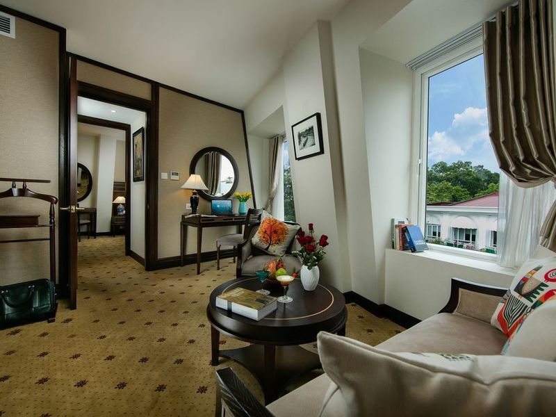 Hotel Photo 6