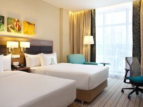NearBy Hotel