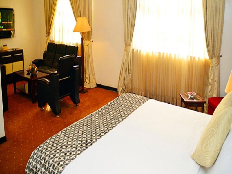 Hotel Photo 5