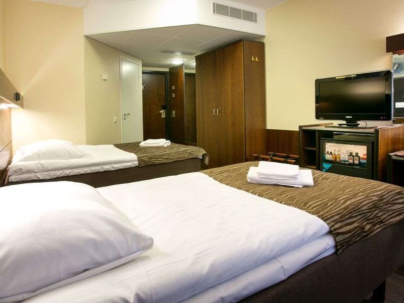 Hotel Photo 1