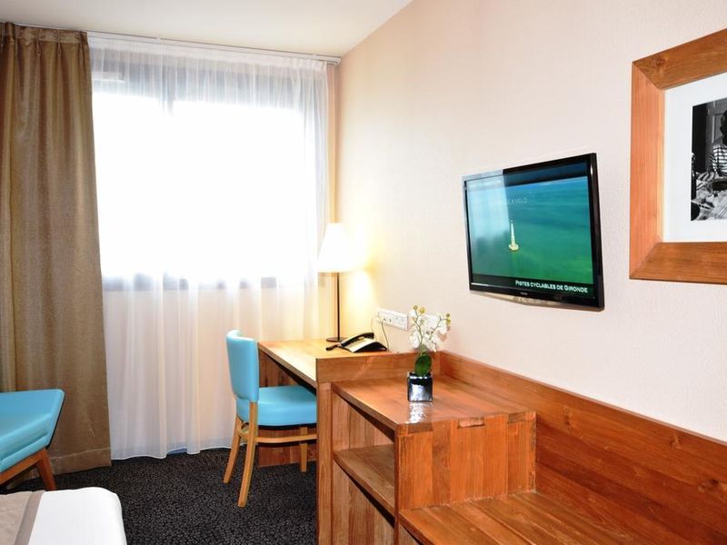 Hotel Photo 6