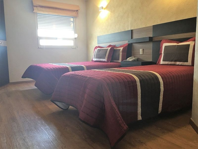 Hotel Photo 3