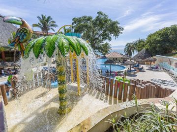 Grand Palladium Vallarta Resort & Spa