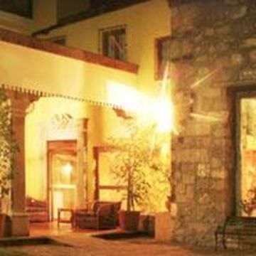 Hotel Photo 9