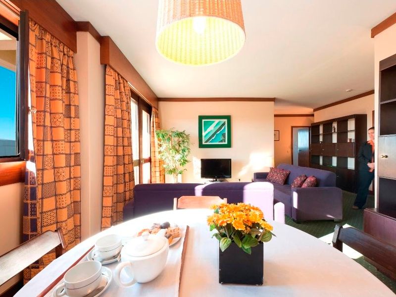 Hotel Photo 1