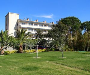 Apartamentos La Masia LEstartit Spain