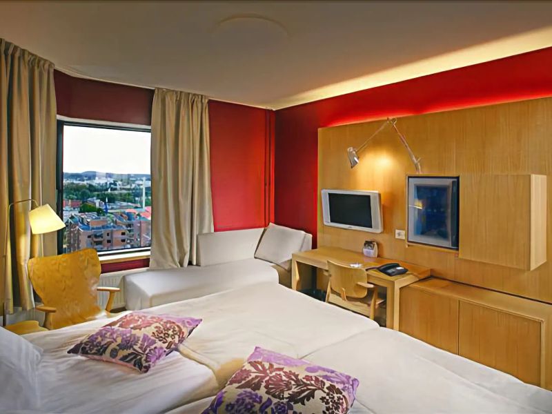 Hotel Photo 6