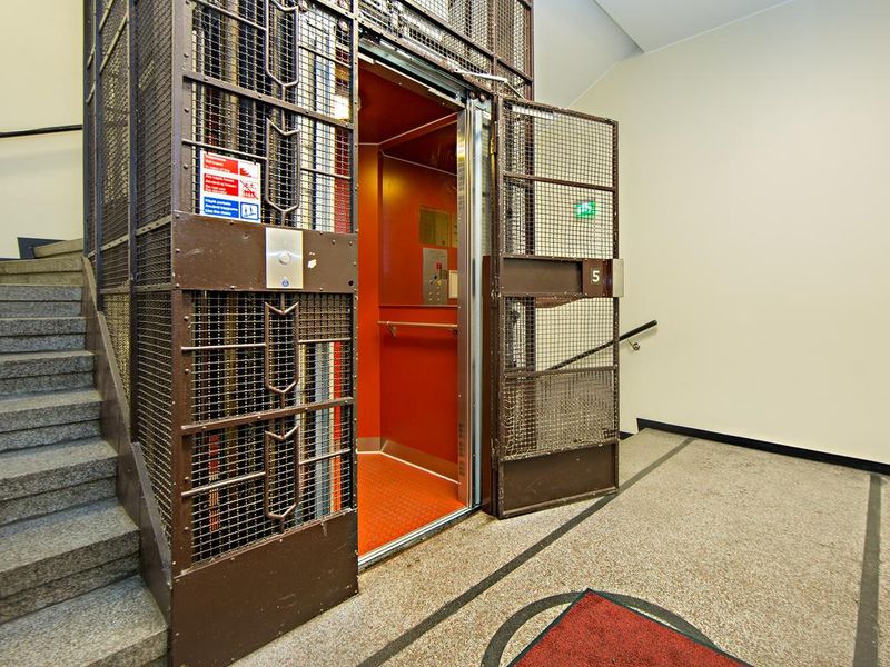 Hotel Photo 16