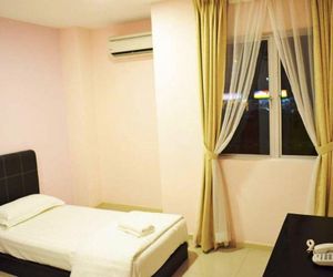 OYO 44103 8 Hotel Kampong Baharu Nilai Malaysia
