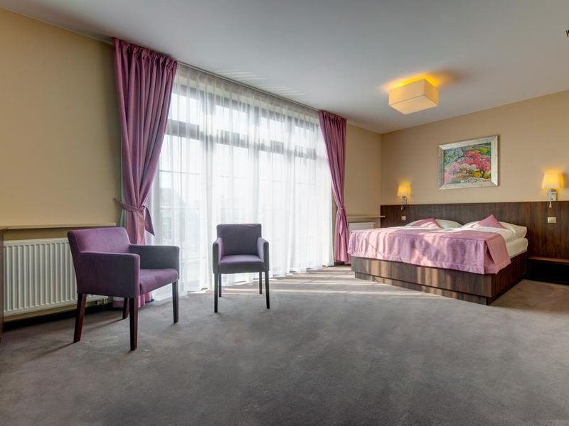 Hotel Photo 3