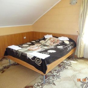 NearBy Hotel