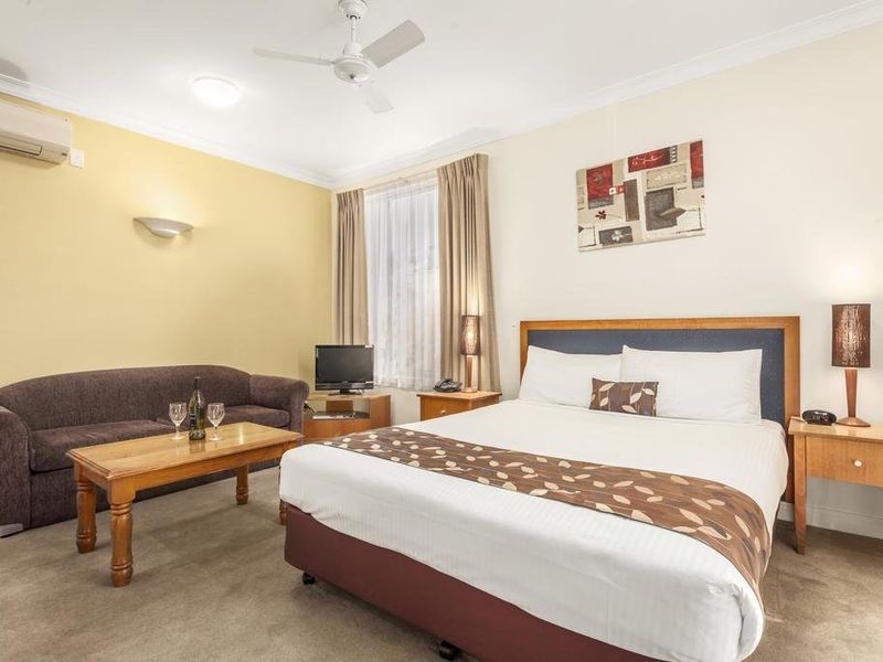 Hotel Photo 1