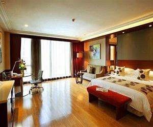 Golden Eagle Summit Hotel Kunming China