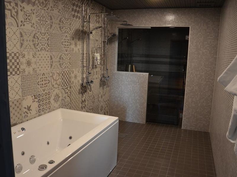 Hotel Photo 8