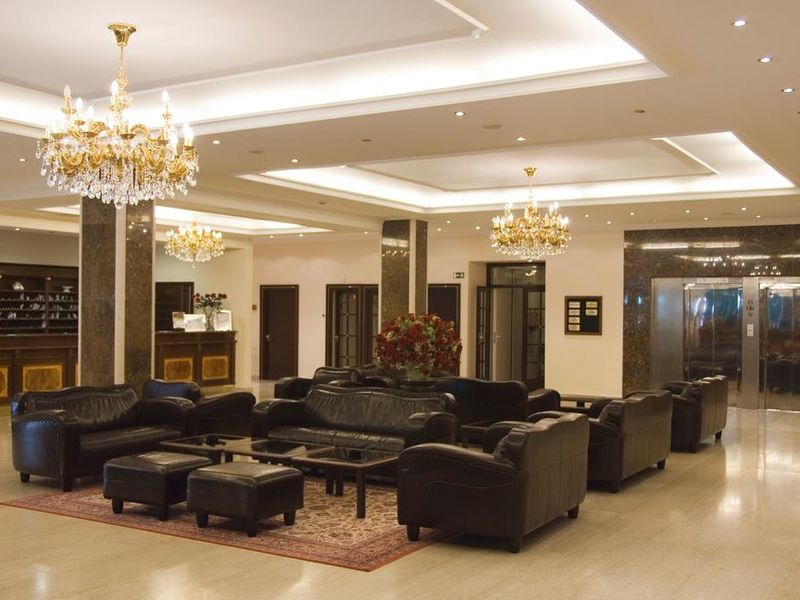 Hotel Photo 12
