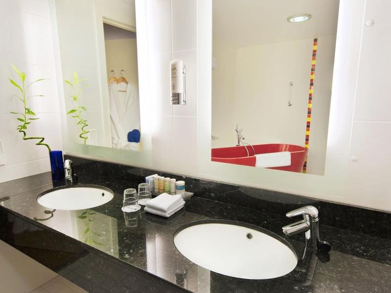 Hotel Photo 10