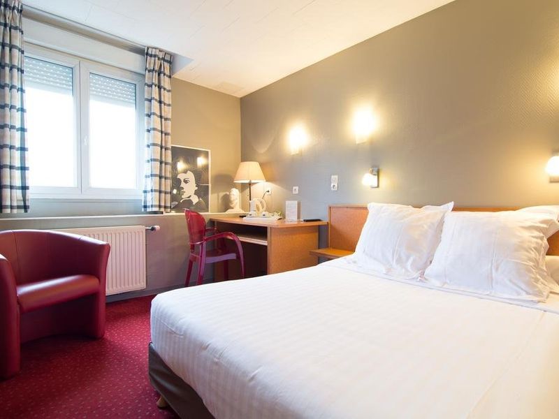 Hotel Photo 1
